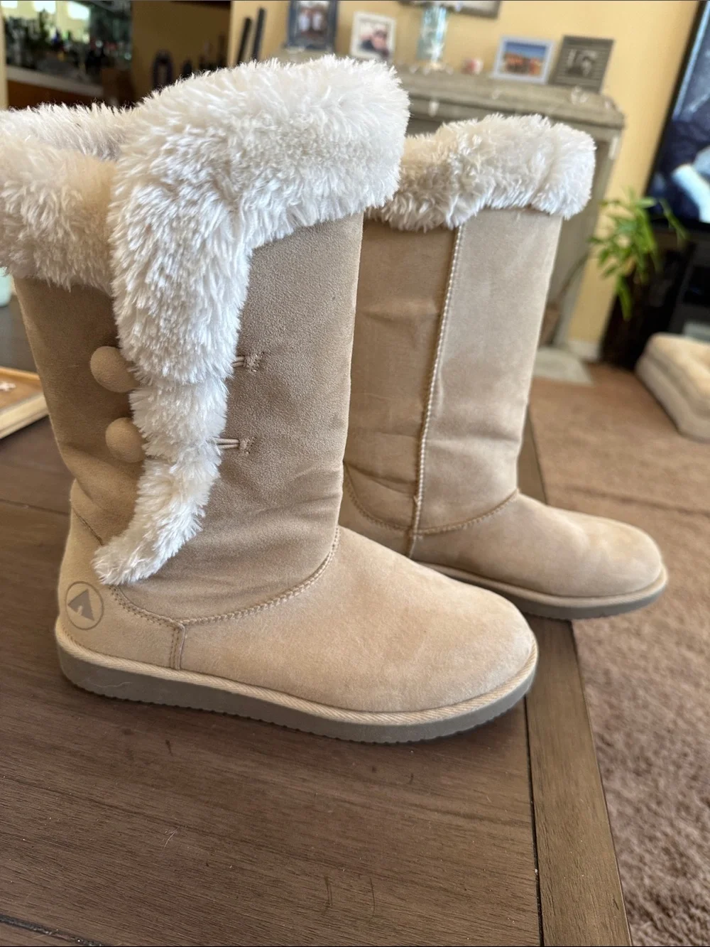 Airwalk Women's Light Tan Faux Fur Winter Boots